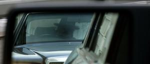 Wenn Politiker ihre Vergangenheit vertuschen, zahlt sich das selten aus.