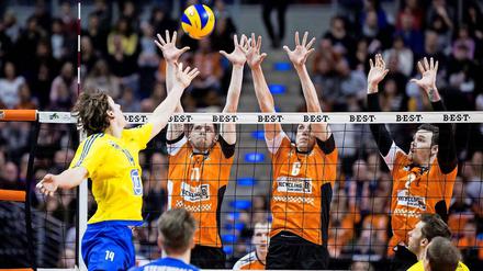 Enge Kiste. Die Volleys verloren jeden Satz knapp.