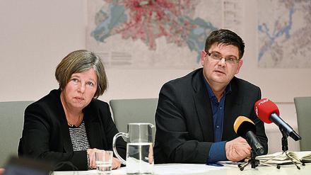 Der neue Berliner Staatssekretär für Wohnen, Andrej Holm, und die Berliner Stadtentwicklungssenatorin Katrin Lompscher.