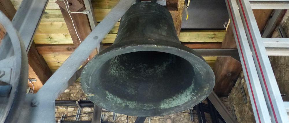 Seit Herbst hängt die Vaterunser-Glocke wieder an ihrem ursprünglichen Platz in der Johanneskirche in Schlachtensee