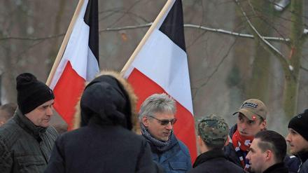 In zweifelhafter Gesellschaft. Gerald Hübner, Mitarbeiter des LKA Berlin, engagiert sich bei "Pegida Havelland".