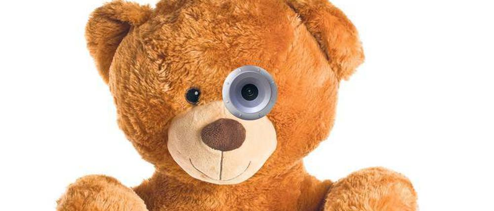 Gefährliche Teddybären. Verbraucherschützer warnen bei internetverbundenem Spielzeug vor Datenmissbrauch und Manipulation.