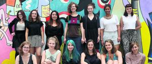 Junge Journalistinnen, die am Stipendienprogramm „Medienvielfalt, anders“ der Heinrich-Böll-Stiftung in Kooperation mit dem Tagesspiegel teilnehmen.