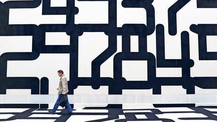 Die Leere und die Fülle. Der neue Berliner Senat will durch freien Eintritt mehr Menschen ins Museum locken. Davon soll auch die Berlinische Galerie profitieren. Zur Zeit ist dort eine große Cornelia-Schleime-Ausstellung zu sehen. 