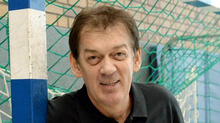 Premiere ist auswärts. Velimir Petkovic, der neue Füchse-Trainer. 