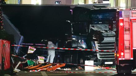 Bis hierher und nicht weiter. Das Absperrband zeigt, wie weit die Medien bei der Berichterstattung zum Anschlag in Berlin gehen dürfen.