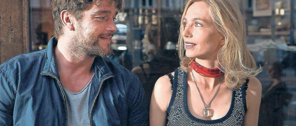 Tanz auf dem Vulkan: Aus der Zufallsbekanntschaft von Martin (Ronald Zehrfeld) und Lena (Ursina Lardi) wird eine Affäre.