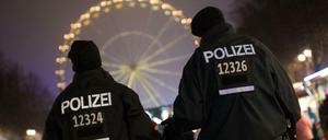 Gut gesichert? Bei der Sitzung des Innenausschusses soll es auch um die Ausrüstung der Polizeibeamten gehen.