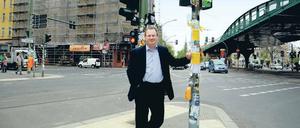 Als Bezirkspolitiker wollte der Verkehrsstaatssekretär Kirchner (Grüne) die Allee fußgänger- und radlerfreundlicher gestalten.