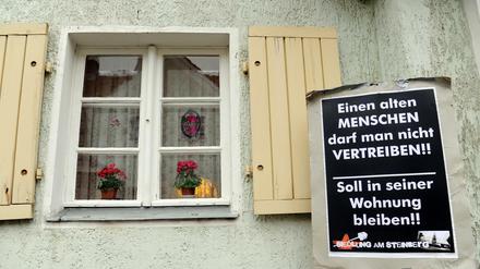 Viele Mieter wohnen seit Jahrzehnten in ihren Häusern - und plötzlich steigt die Miete ins Unbezahlbare.