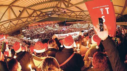 Seit 2003 treffen sich die Fans des Vereins in Köpenick. Längst kommen nicht mehr nur Fußballfans ins Stadion neben der Wuhle. Eintrittskarten gibt es allerdings nicht mehr. 