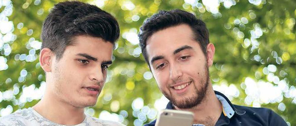 Deutsch, syrisch, multikulti. Die Youtuber Allaa (links) und Abdul. 