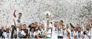 Real Madrids Mannschaft nach dem Gewinn der Champions League im Mai 2016.