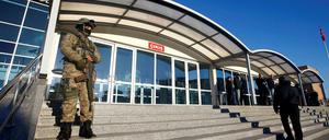 Der Prozess in Istanbul begann unter hohen Sicherheitsvorkehrungen.