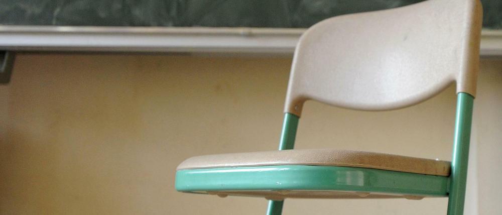 Viele Stühle bleiben leer: Rund 1300 Schüler fehlten im vergangenen Schuljahr über 40 Tage unentschuldigt. 