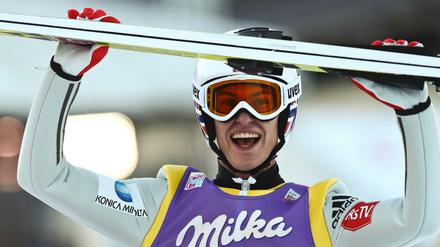 Der Norweger Daniel Andre Tande gewinnt das Neujahrsspringen in Garmisch-Partenkirchen.