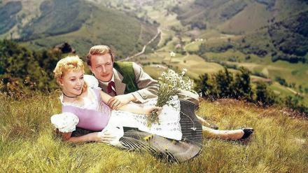 Schwarzwaldliebe. Christine Görner und Rudolf Lenz in „Mein Mädchen ist ein Postillion“ von Rudolf Schündler aus dem Jahr 1958. 