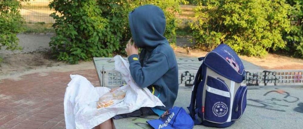 Die Zahl der Schulschwänzer nimmt in Steglitz-Zehlendorf von Jahr zu Jahr leicht zu - trotz umgehender behördlicher Maßnahmen 