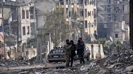 Nicht identifizierte bewaffnete Männer in Aleppo. 