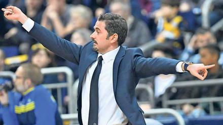 Wo geht es international hin für Alba? In der Liga ist das Team von Trainer Ahmet Caki seit sieben Spielen ungeschlagen. Gegen Malaga dürfte es heute aber schwer werden mit einem Sieg. Foto: dpa/Zinken