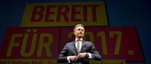 Der Bundesvorsitzende der FDP, Christian Lindner, spricht am Freitag in Stuttgart beim Traditionellen Dreikönigstreffen der FDP.