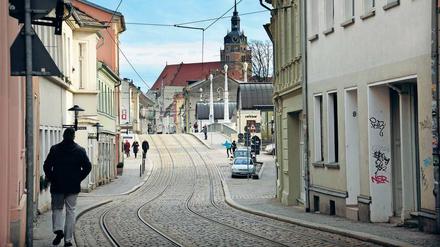 Auf dem Weg. Die rot-rote Regierung in Brandenburg will, dass es statt 18 Landkreisen künftig nur noch zehn gibt. Städte wie Brandenburg an der Havel fürchten um Identität und Wohlstand. 