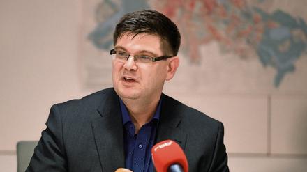Der Linken-Politiker und neue Berliner Staatssekretär, Andrej Holm, und seine Stasi-Vergangenheit.