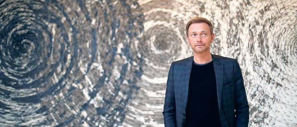 Seit 20 Jahren ist Christian Lindner im Politikgeschäft. Als Teenager trat der heute 37-Jährige in die liberale Schulgruppe ein.