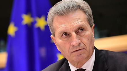 Der deutsche EU-Kommissar Günther Oettinger bei seiner Anhörung vor dem Brüsseler Parlament.