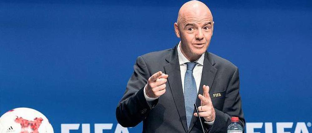 Leute, kann so lustig werden. Fifa-Präsident Gianni Infantino findet auf jeden Fall Spaß beim Gedanken an eine 48er-WM.