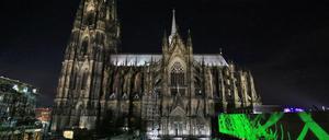 Der Kölner Dom. Elf Priester aus dem Erzbistum haben einen offenen Brief verfasst.