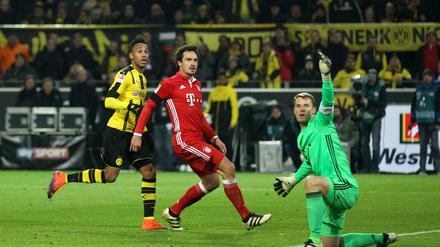 Pierre-Emerick Aubameyang und Manuel Neuer sind von ihren Kollegen zum besten Bundesliga-Spieler bzw. -torwart gewählt worden. Neuers Teamkollege Mats Hummels ging leer aus. 