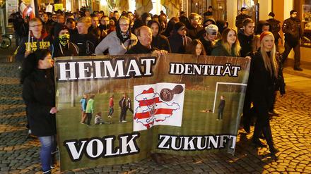 Rechte Demonstration im Oktober 2016 am Bautzener Kornmarkt. 