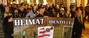 Rechte Demonstration im Oktober 2016 am Bautzener Kornmarkt. 