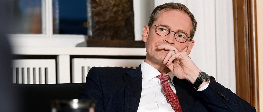 Michael Müller (SPD), Regierender Bürgermeister Berlins, beim Interview mit dem Tagesspiegel in seinem Büro im Roten Rathaus.