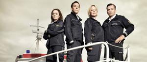 In der neuen ARD-Vorabendserie "WaPo Bodensee" führt Floriane Daniel (Zweite von rechts) als Kommissarin Nele Fehrenbach das Kommando.