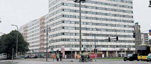 Das Haus der Statistik in der Nähe vom Alexanderplatz steht seit 2008 leer. Der Wert soll bei 47 Millionen Euro liegen.