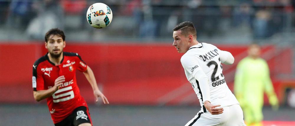 Beim seinem Punktspiel-Debüt für PSG erzielte Julian Draxler das Siegtor.