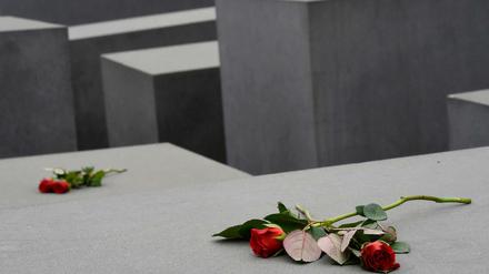 Dämliche Bewältigungspolitik? Das Holocaust-Mahnmal in Berlin.