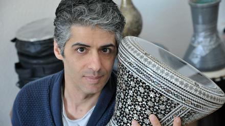 Der libanesische Trommelspieler Ahmad Khader.