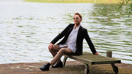 Wolfgang Joop am Heiligen See in Potsdam. 