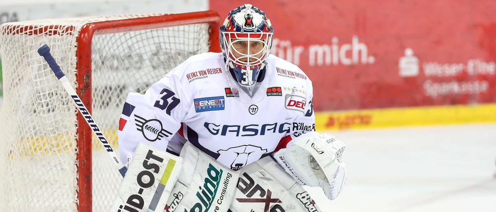 Petri Vehanen rutscht mit den Eisbären in der Tabelle ab auf Platz neun.