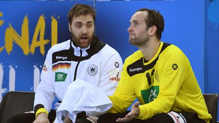 "Beide zeichnet der Ehrgeiz aus, immer die kompletten 60 Minuten spielen zu wollen", sagt Bob Hanning über die Torhüter Andreas Wolff und Silvio Heinevetter (r.).