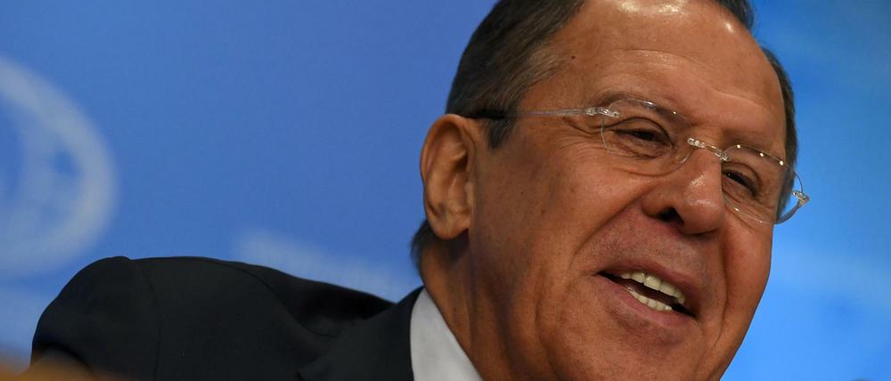 Der russische Außenminister Sergej Lawrow hofft auf die Teilnahme Trumps bei den Syrien-Gesprächen in Kasachstan.