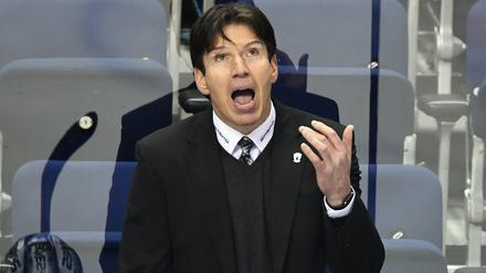 Nicht zum Brüllen. Uwe Krupp steckt mit den Eisbären in einer substanziellen Krise.