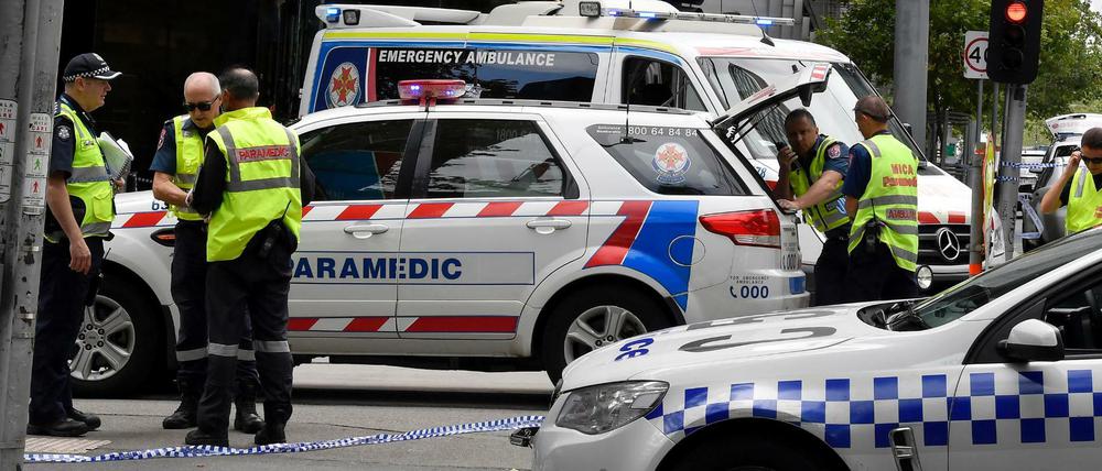 Die Polizei in Melbourne sichert den Tatort. 