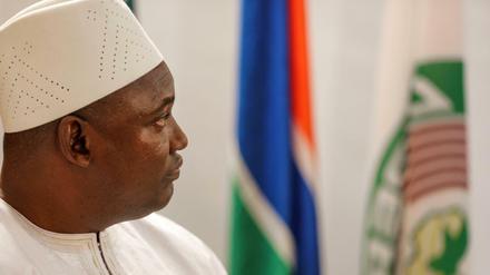 Kampf mit dem Vorgänger: Gambias neu gewählter Präsident Adama Barrow
