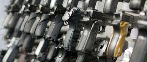 Sehnsucht nach Sicherheit: Auch in Berlin gibt es mehr scharfe Waffen. 