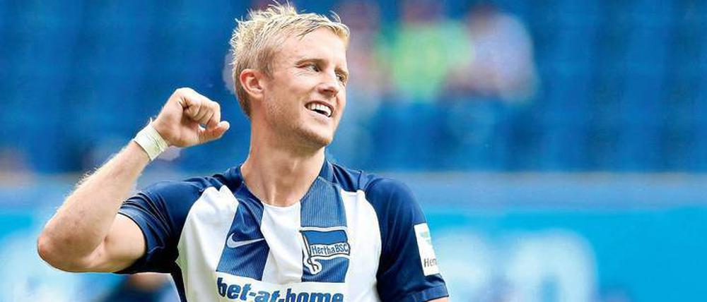 Per Skjelbred, 29, kam im Jahr 2013 vom Hamburger SV zu Hertha BSC. Der Mittelfeldspieler ist Kapitän der norwgischen Nationalmannschaft. 