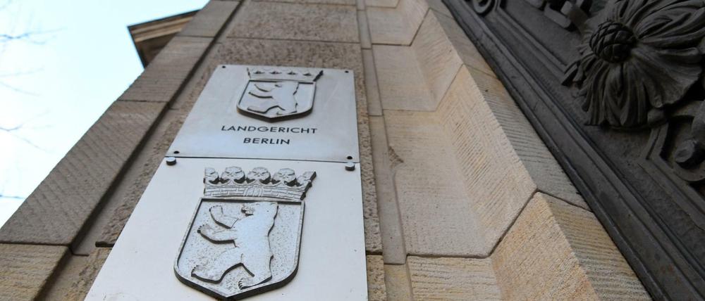Der Angeklagte muss sich vor dem Berliner Landgericht verantworten. 